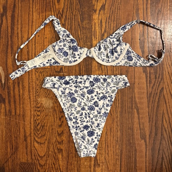 Floral Blue and White Abercrombie Bikini, Size XS - Picture 2 of 3